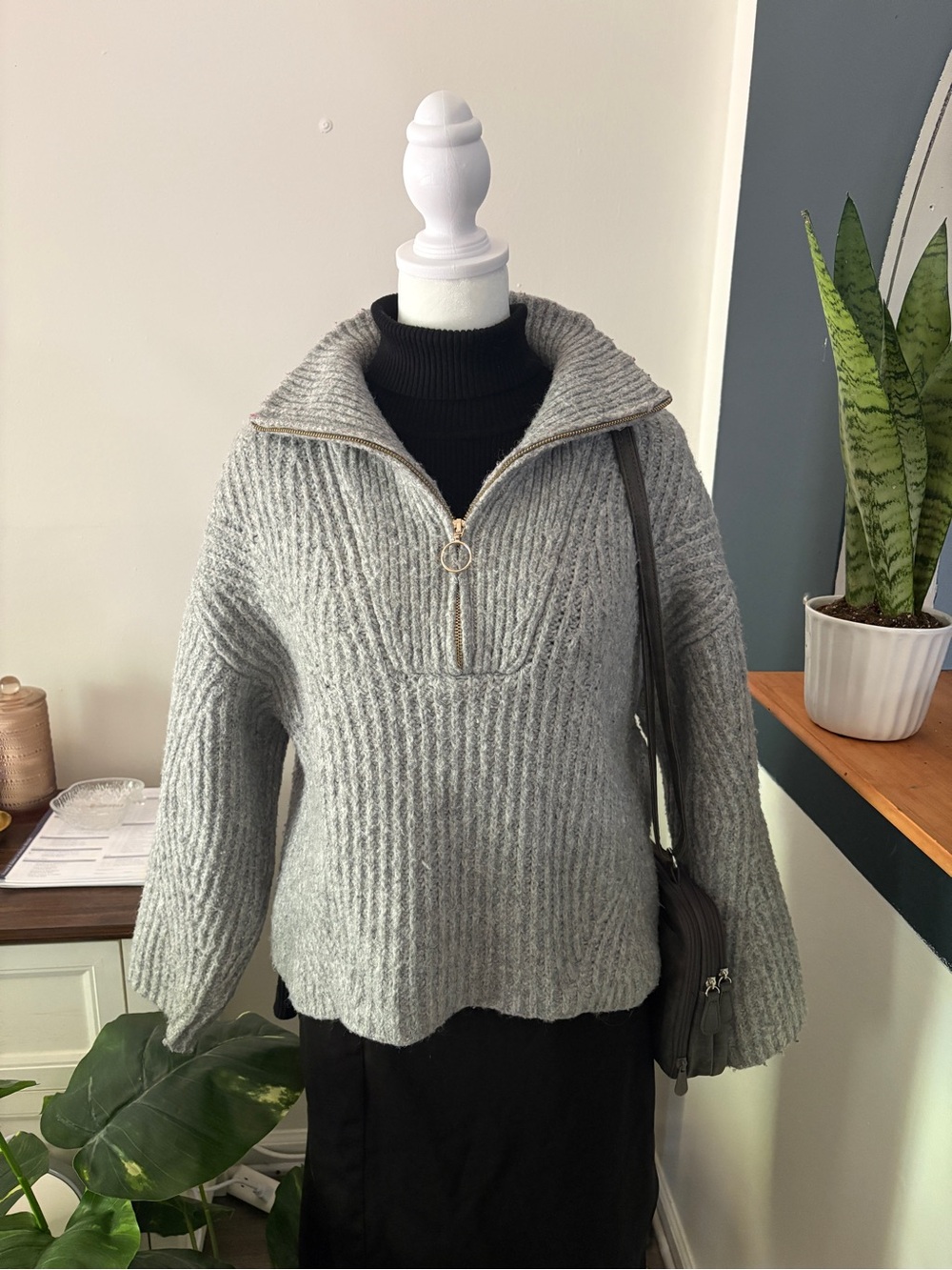 stradivarius Ribbed Half-Zip Turtleneck Sweater - Light Gray